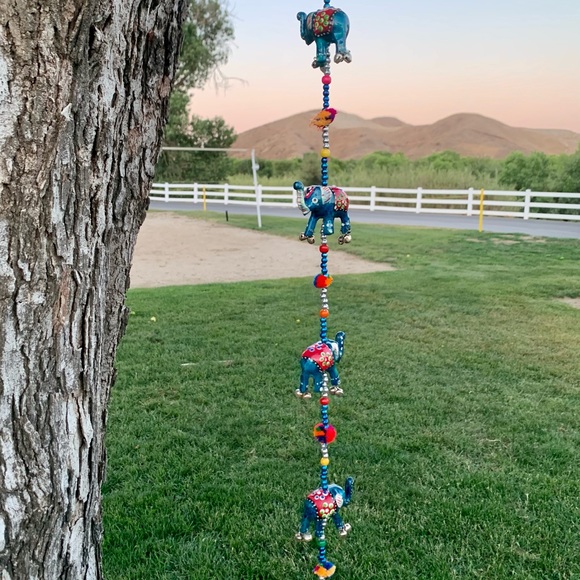 Blue Elephants Beaded Strand Door Wall Garland - Picture 5 of 10